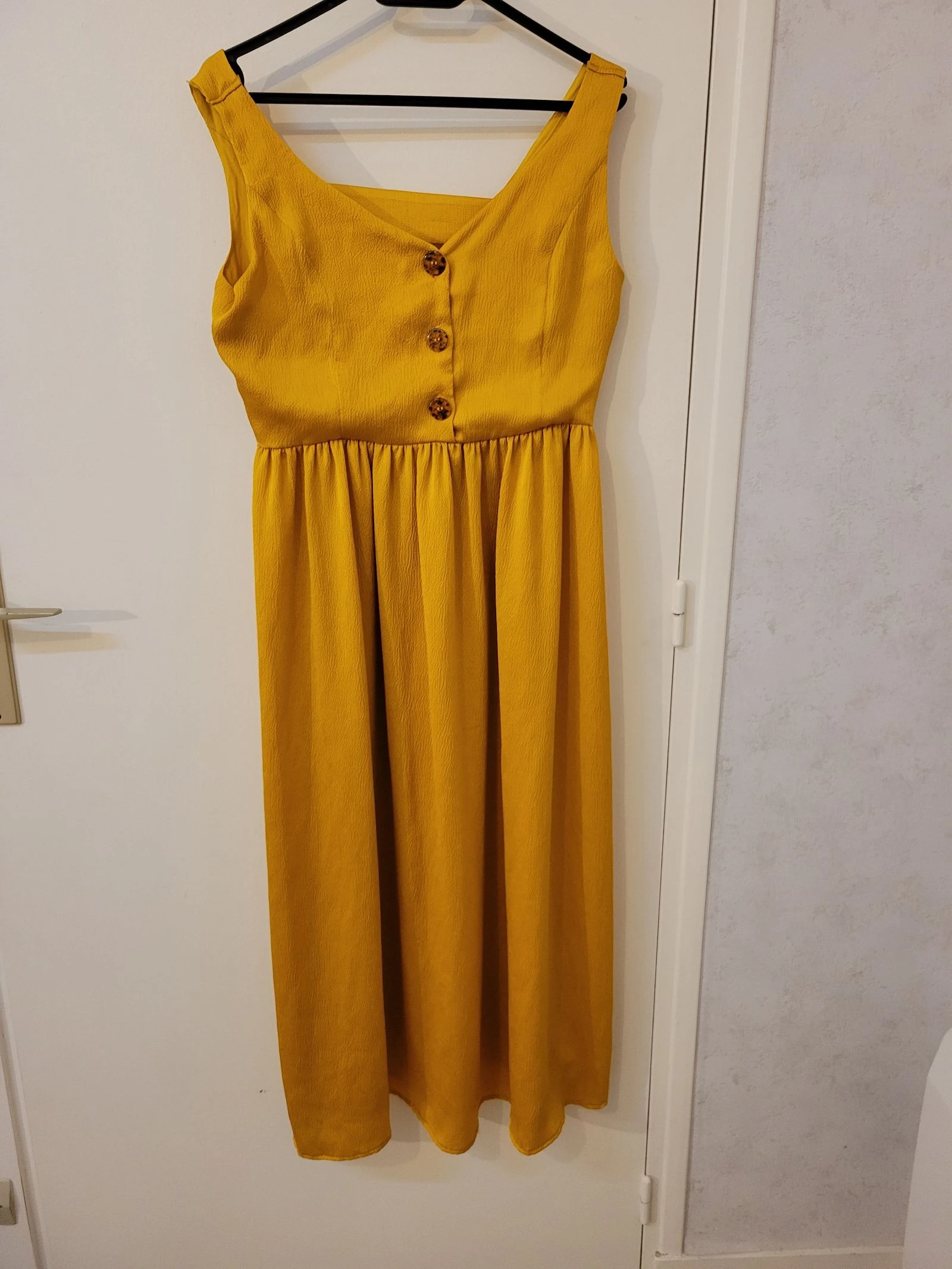 Vestido longo mostarda Naf Naf - Tamanho 40 – photo 3